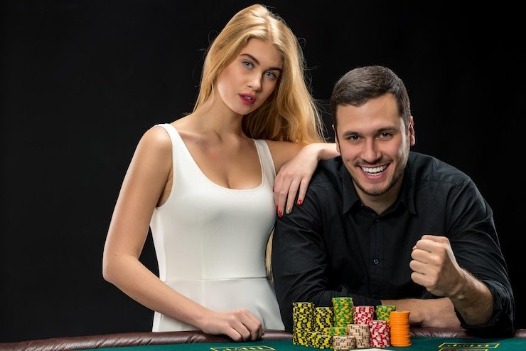 Logo dan antarmuka aplikasi DANA untuk deposit di purnama4d